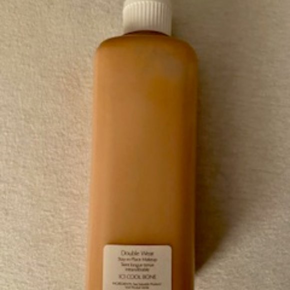 Estée Lauder Double wear.I have most shades just ask - Picture 4 of 13